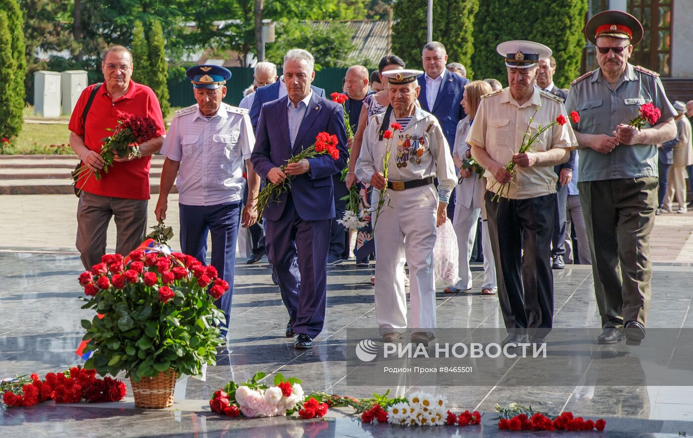 День памяти и скорби в странах СНГ