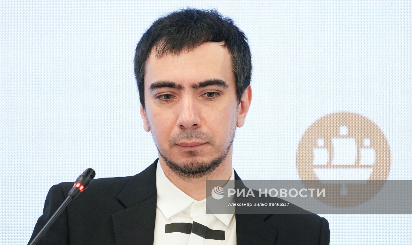 ПМЭФ-2023. Новые инфлюэнсеры России и борьба с фейками