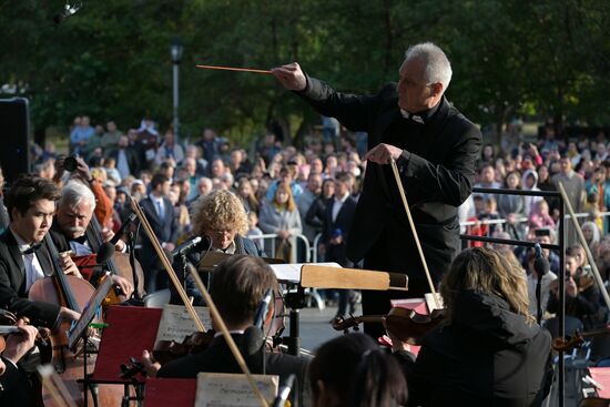 День памяти и скорби в регионах России