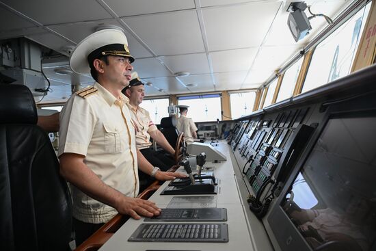 Учения пограничных сторожевых кораблей по охране акватории Каспийского моря