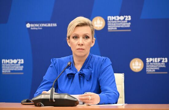 ПМЭФ-2023. Пресс-брифинг Захаровой М.В.