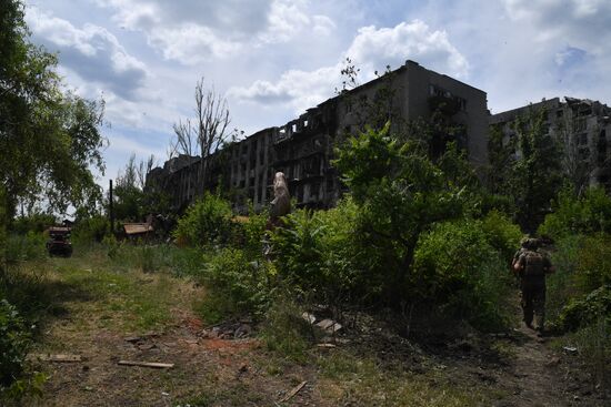 Работа разведчиков 150 мотострелковой дивизии Южной группы войск в Артемовске