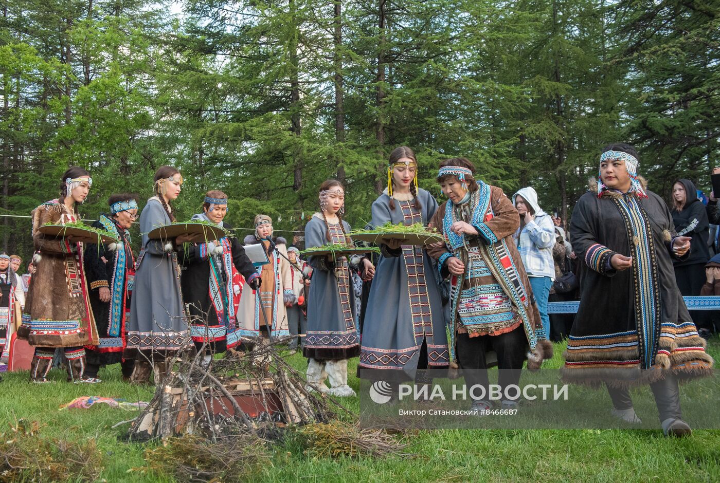 Празднование эвенского Нового года в Магадане