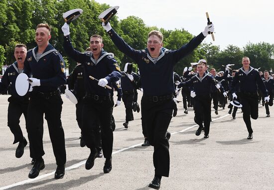 Выпускные в регионах России