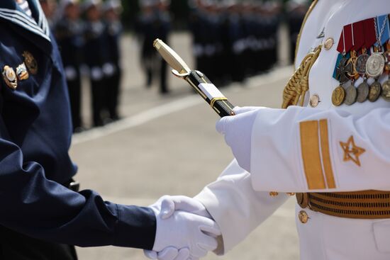 Выпускные в регионах России