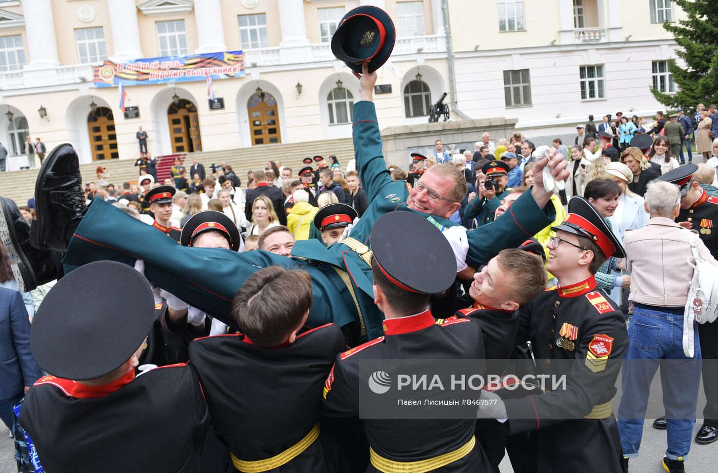 Выпускной в Екатеринбургском суворовском военном училище