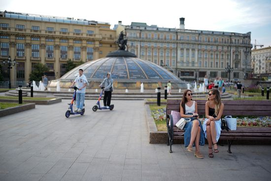 Теплая погода в Москве