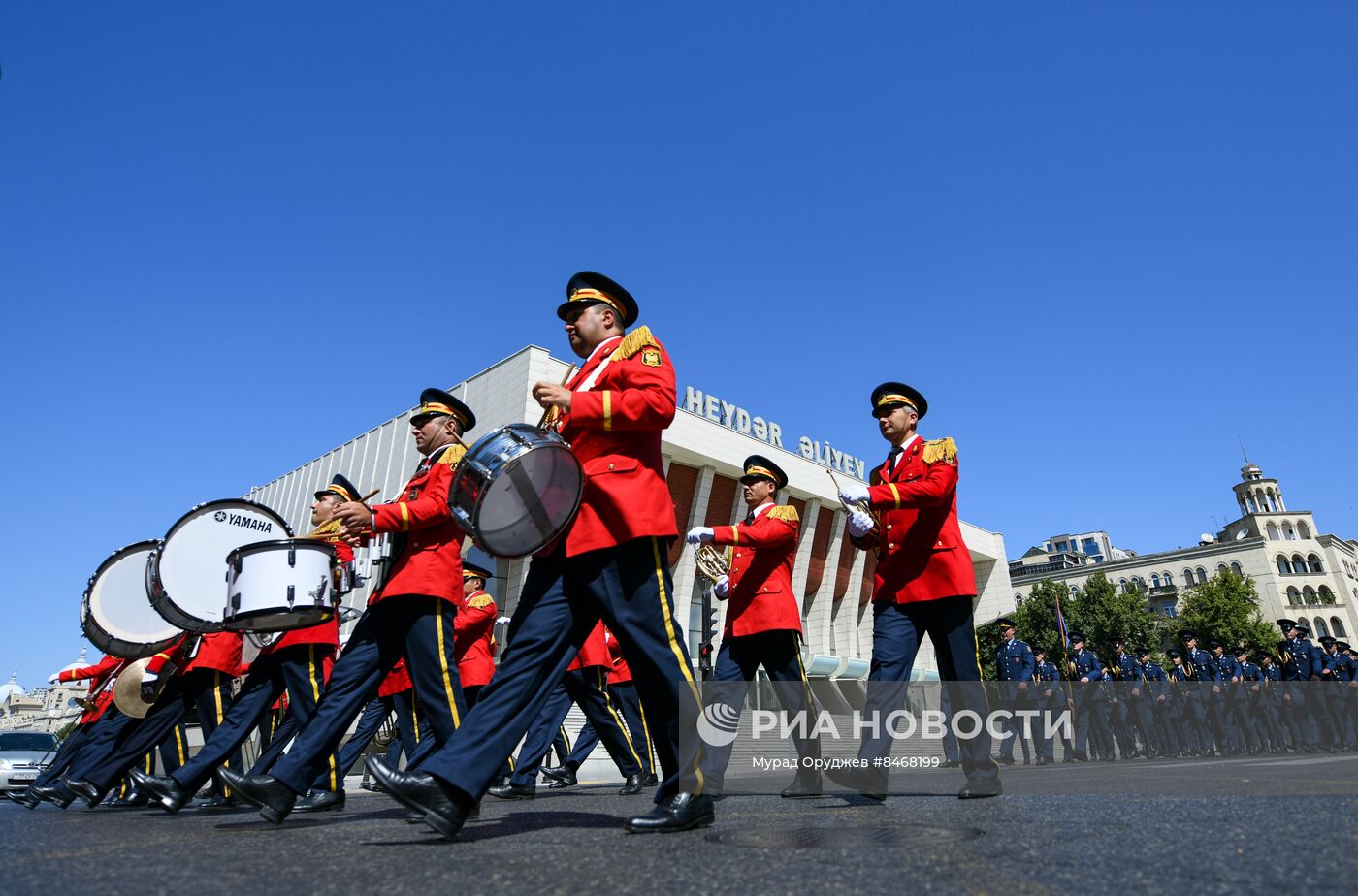 Выступление военных оркестров по случаю Дня Вооруженных сил в Баку