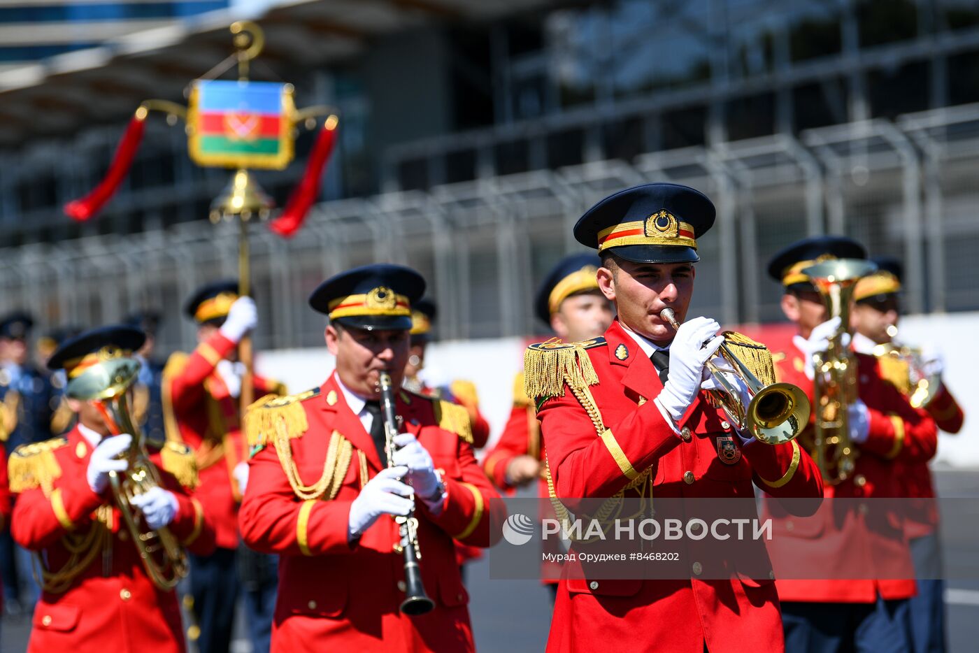 Выступление военных оркестров по случаю Дня Вооруженных сил в Баку