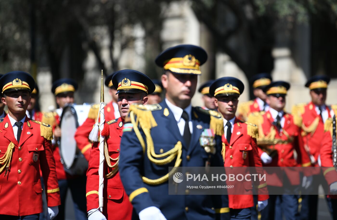 Выступление военных оркестров по случаю Дня Вооруженных сил в Баку