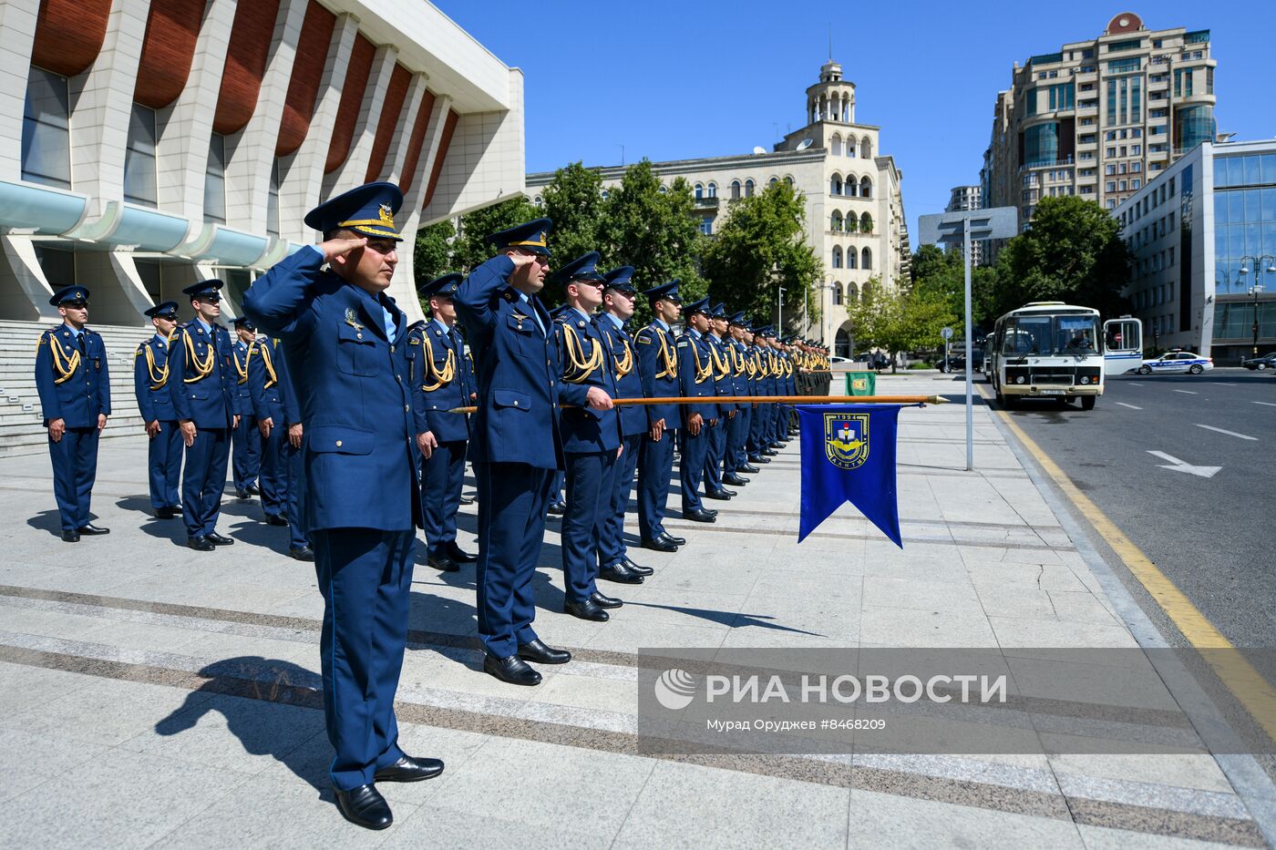 Выступление военных оркестров по случаю Дня Вооруженных сил в Баку