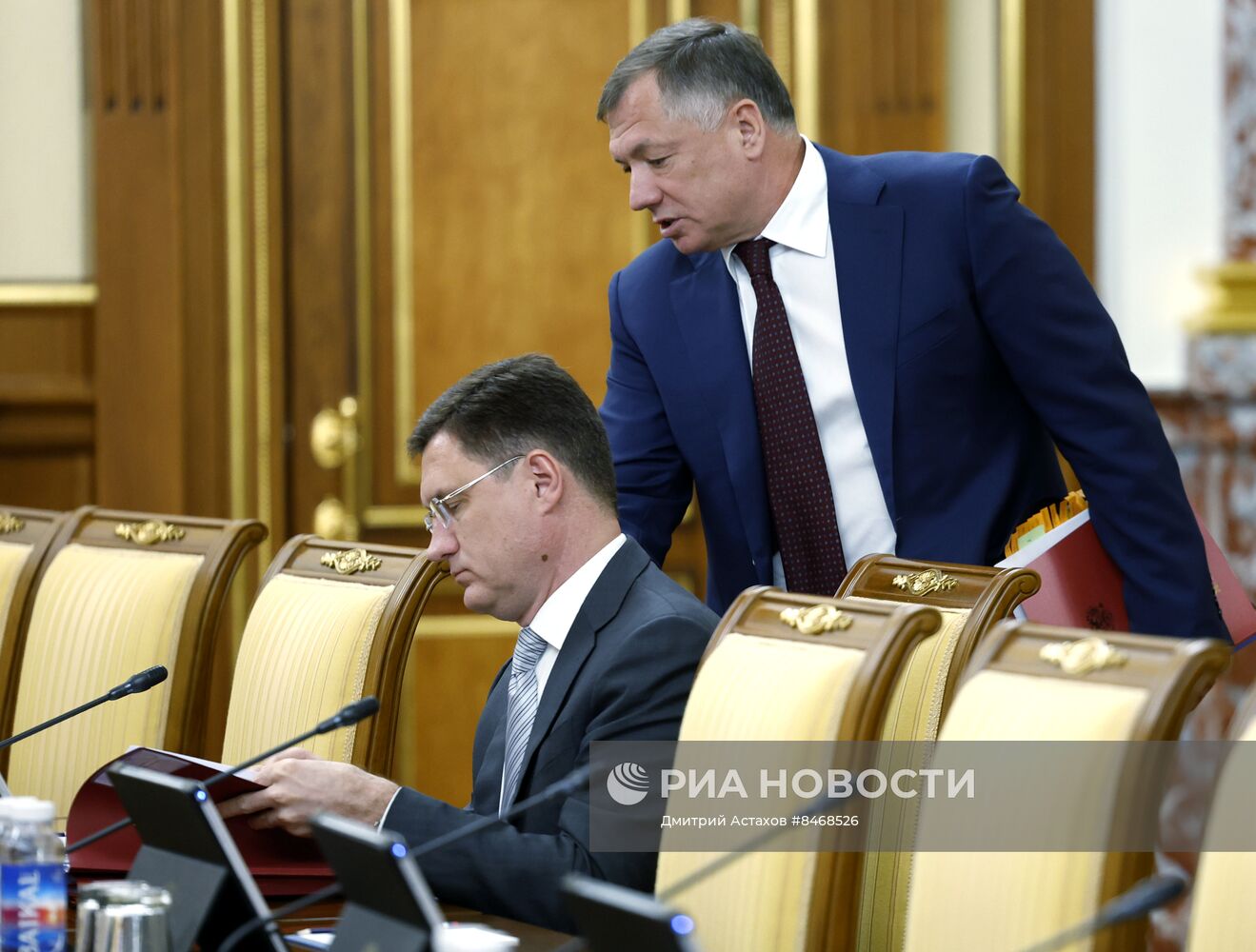 Премьер-министр РФ М. Мишустин провел заседание правительства РФ