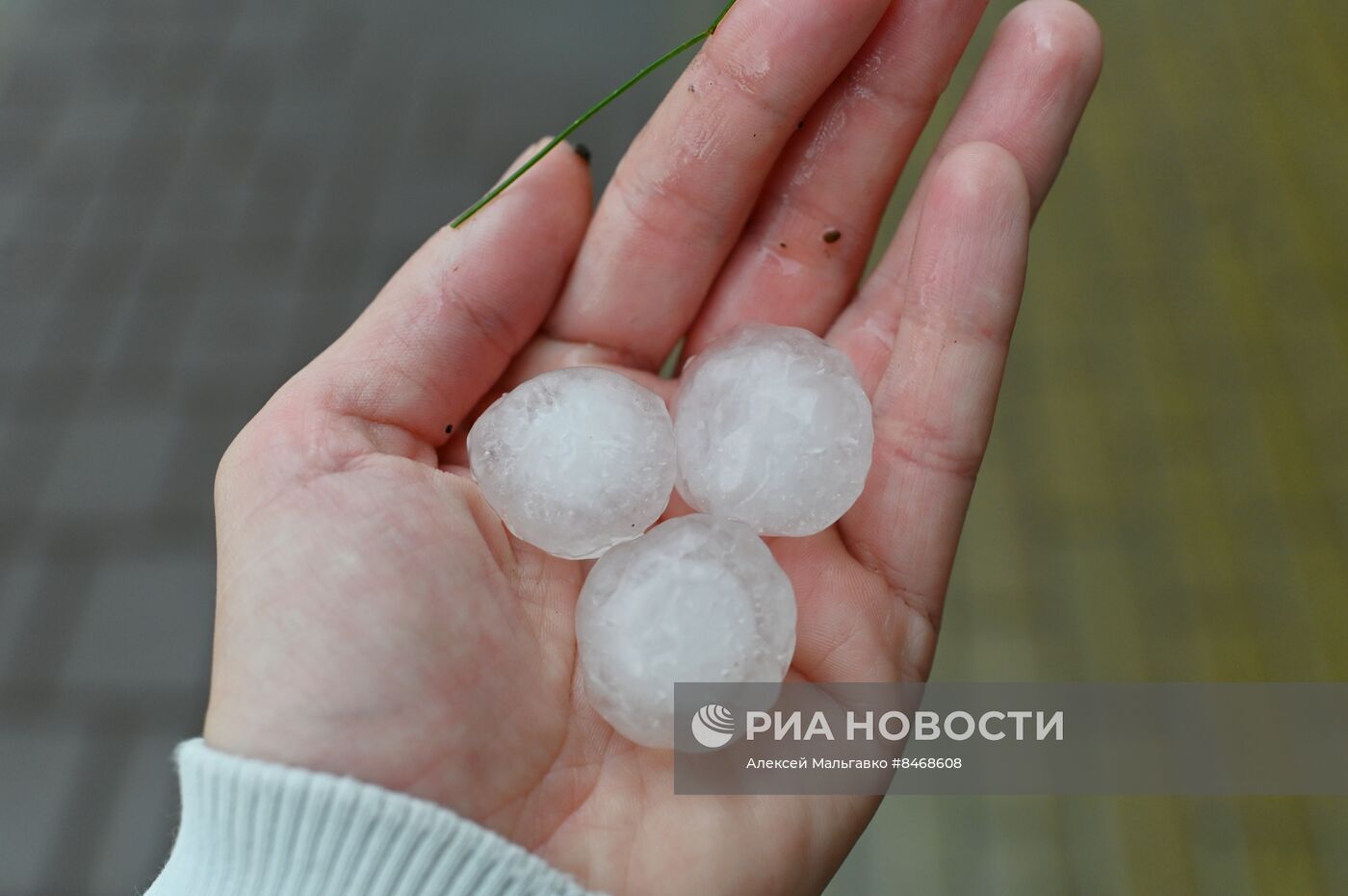 Крупный град в Омске