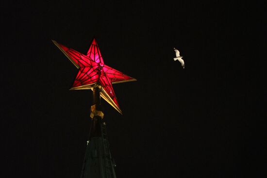 Звезда на Никольской башне московского Кремля