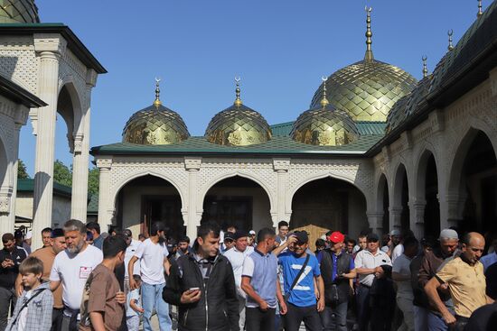 Празднование Курбан-байрама в регионах России