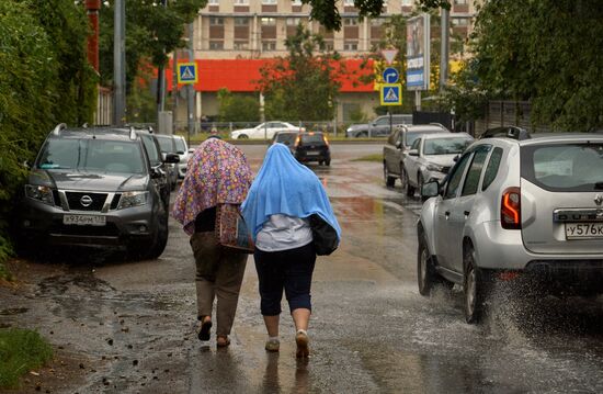 Гроза в Петербурге