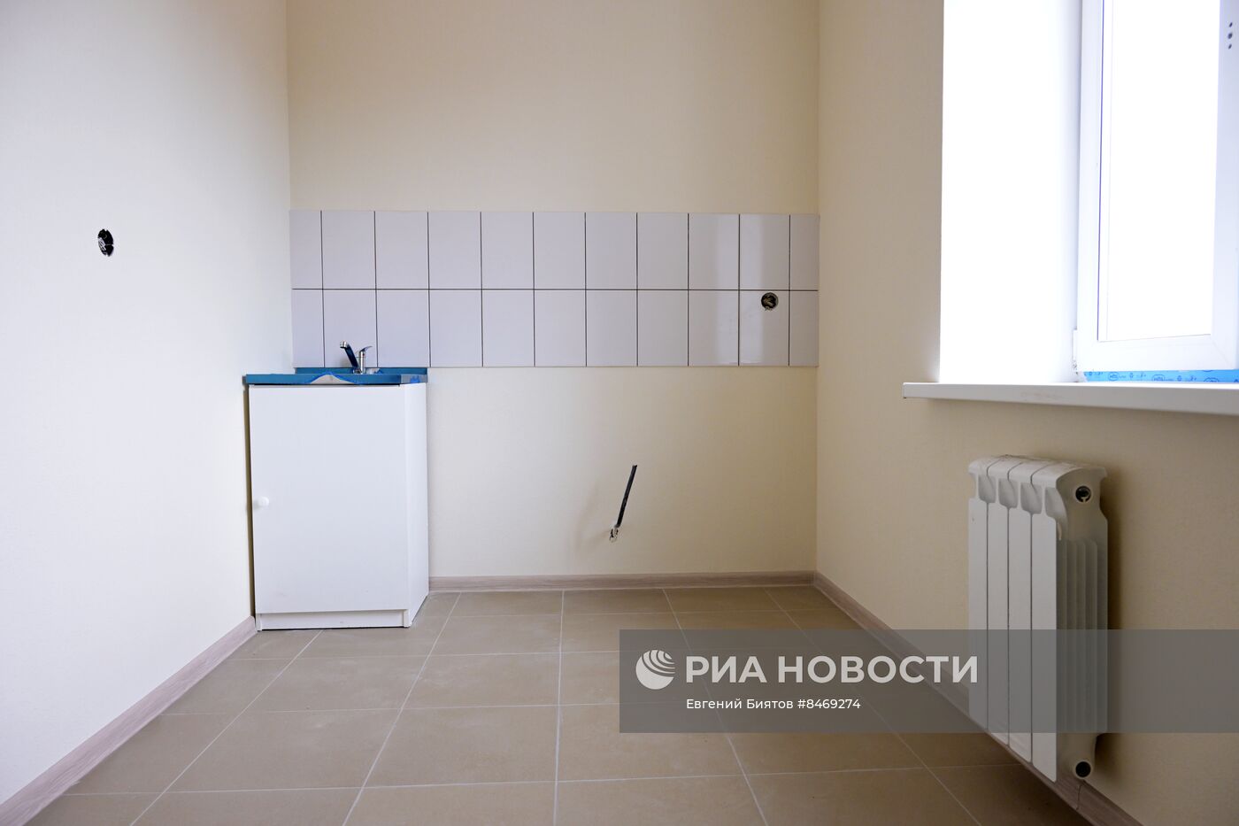 Врио главы ЛНР Л. Пасечник проинспектировал объект жилищного строительства в Луганске