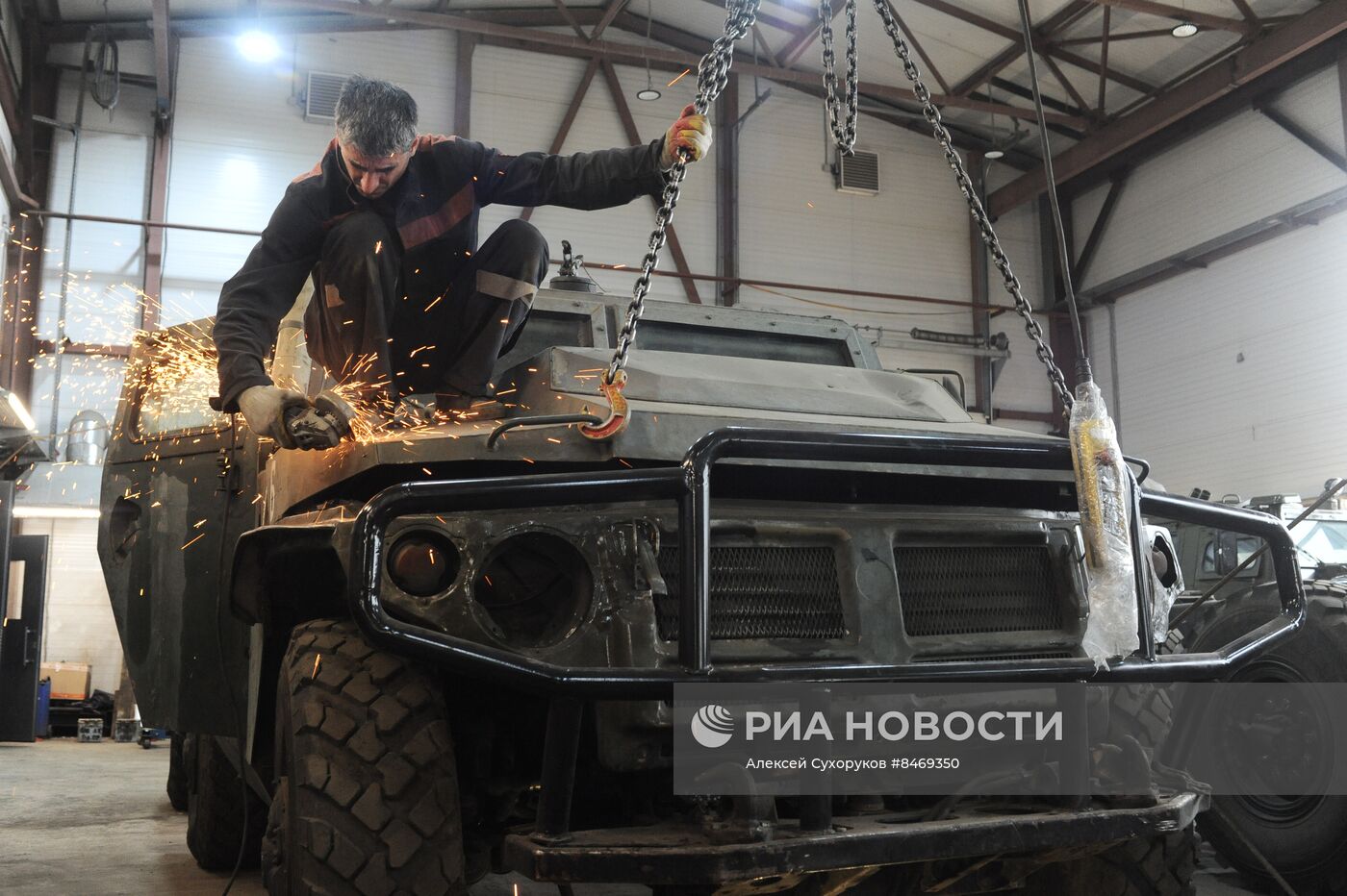 Ремонт пострадавшей в ходе СВО техники в Тамбове