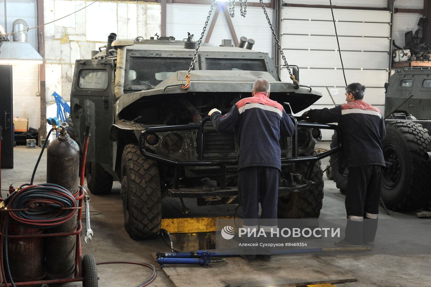 Ремонт пострадавшей в ходе СВО техники в Тамбове