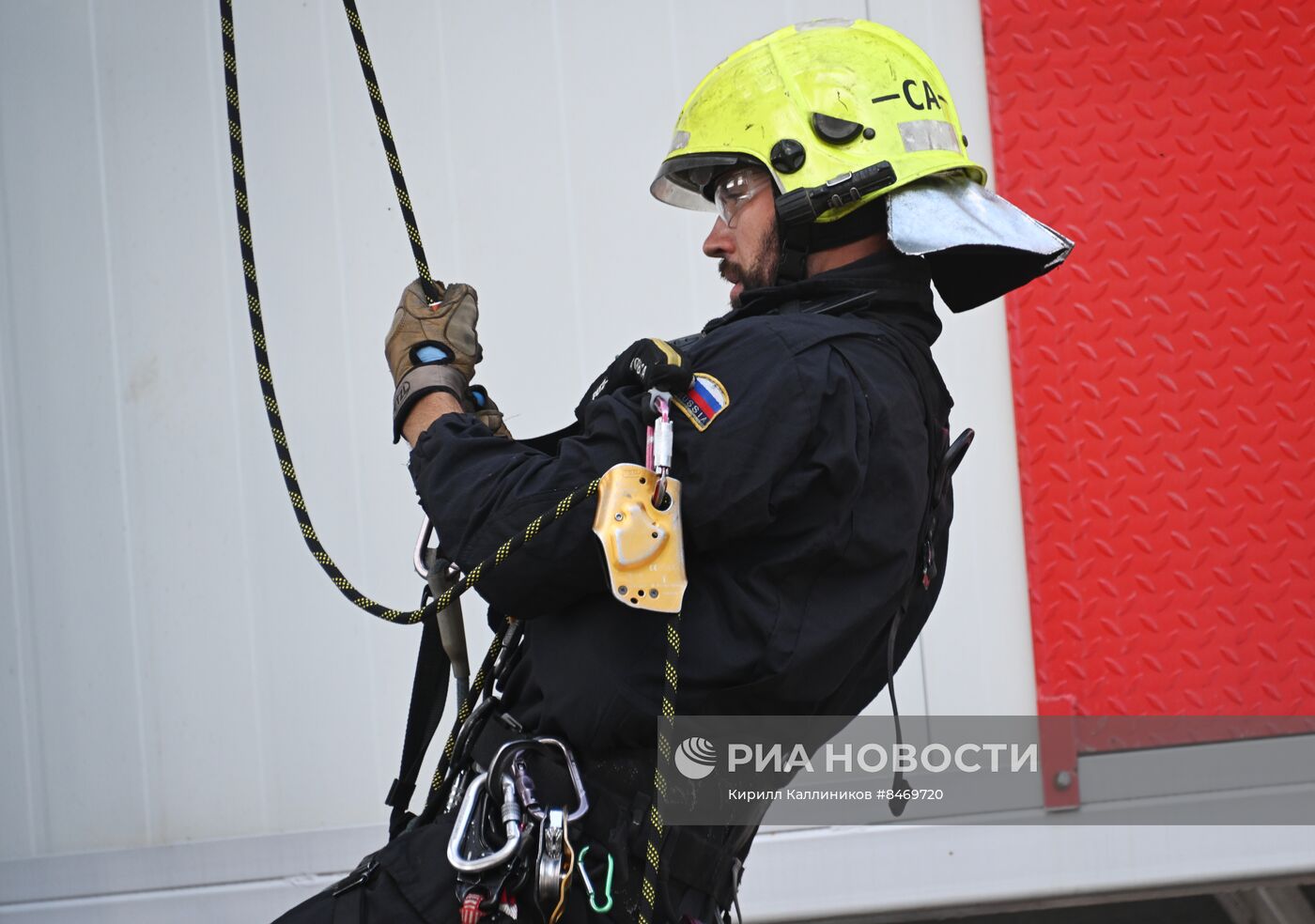 Финал городского конкурса профессионального мастерства по профессии "Спасатель"