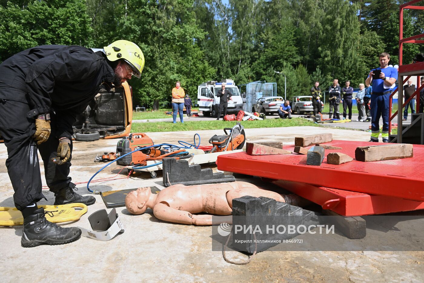 Финал городского конкурса профессионального мастерства по профессии "Спасатель"