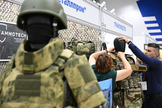 3-я специализированная выставка "Экипировка"