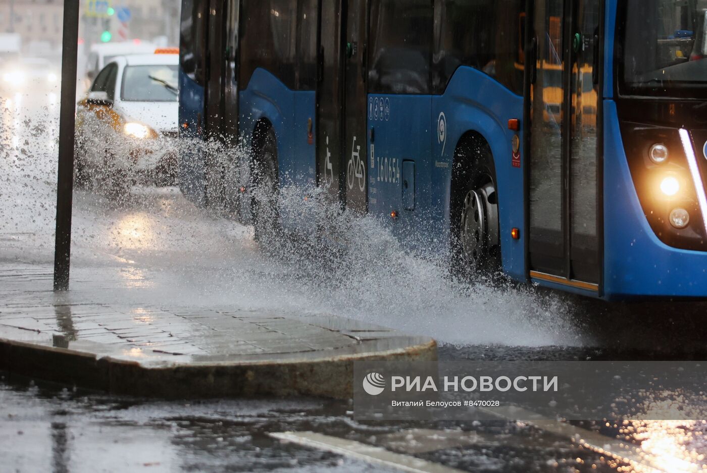 Дождь в Москве