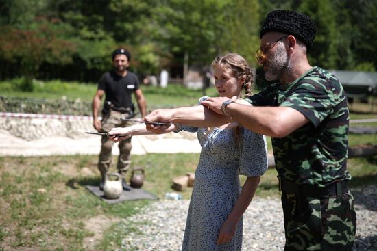 Подготовка молодежи к службе в армии РФ среди казаков в Краснодарском крае