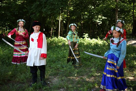 Подготовка молодежи к службе в армии РФ среди казаков в Краснодарском крае