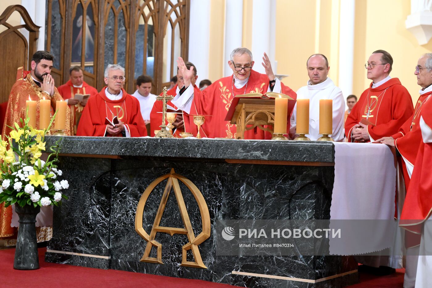 Посланник папы римского кардинал Дзуппи посетил Москву