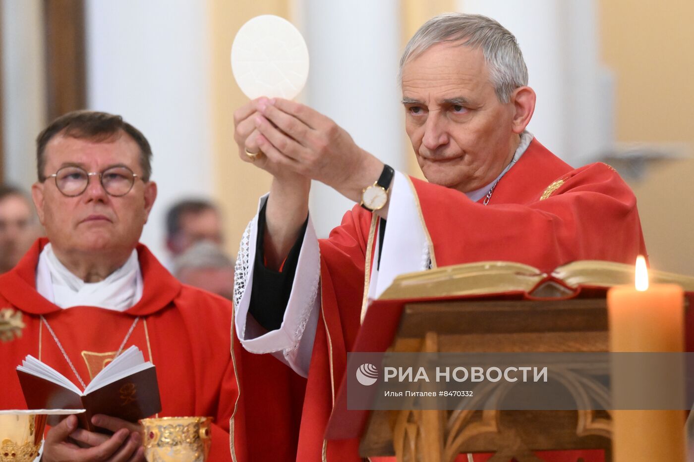 Посланник папы римского кардинал Дзуппи посетил Москву