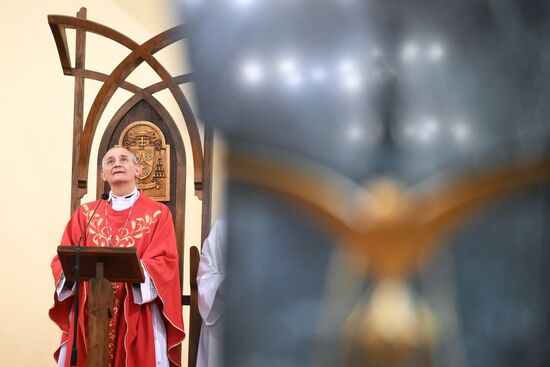 Посланник папы римского кардинал Дзуппи посетил Москву