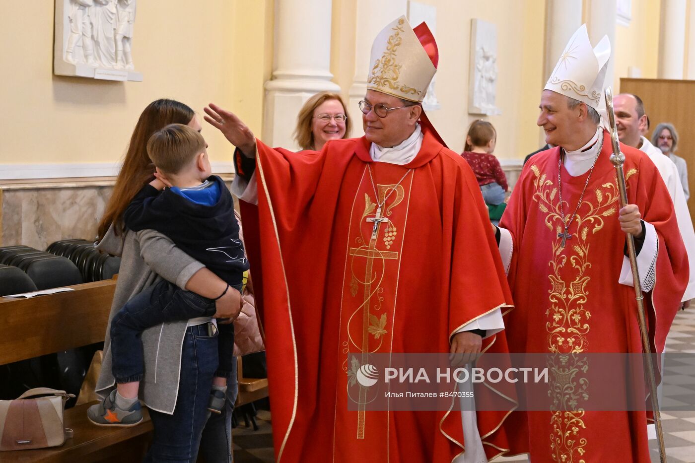 Посланник папы римского кардинал Дзуппи посетил Москву