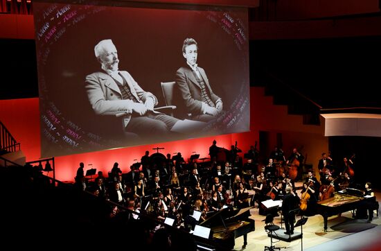 Премьера спектакля-концерта "Рахманинов. Навсегда"