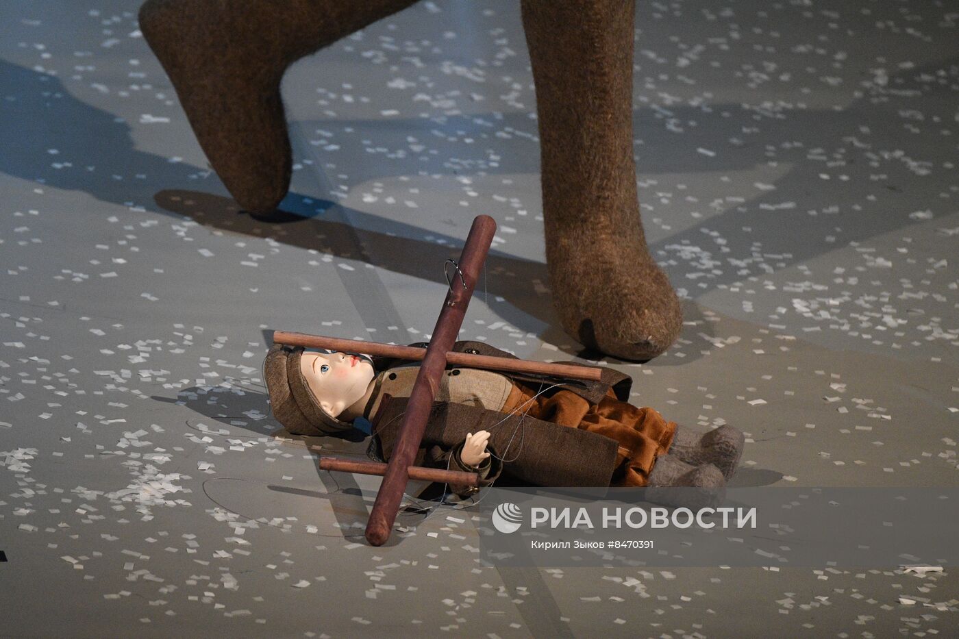 Показ спектакля "Дневник писателя"