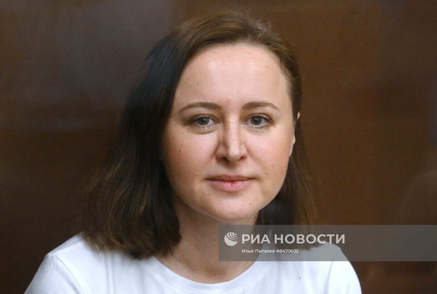 Рассмотрение ходатайства о продлении ареста режиссеру Е. Беркович и драматургу С. Петрийчук 