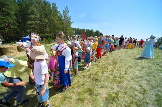 Всероссийский этнографический фестиваль "Бажовский" в Челябинской области