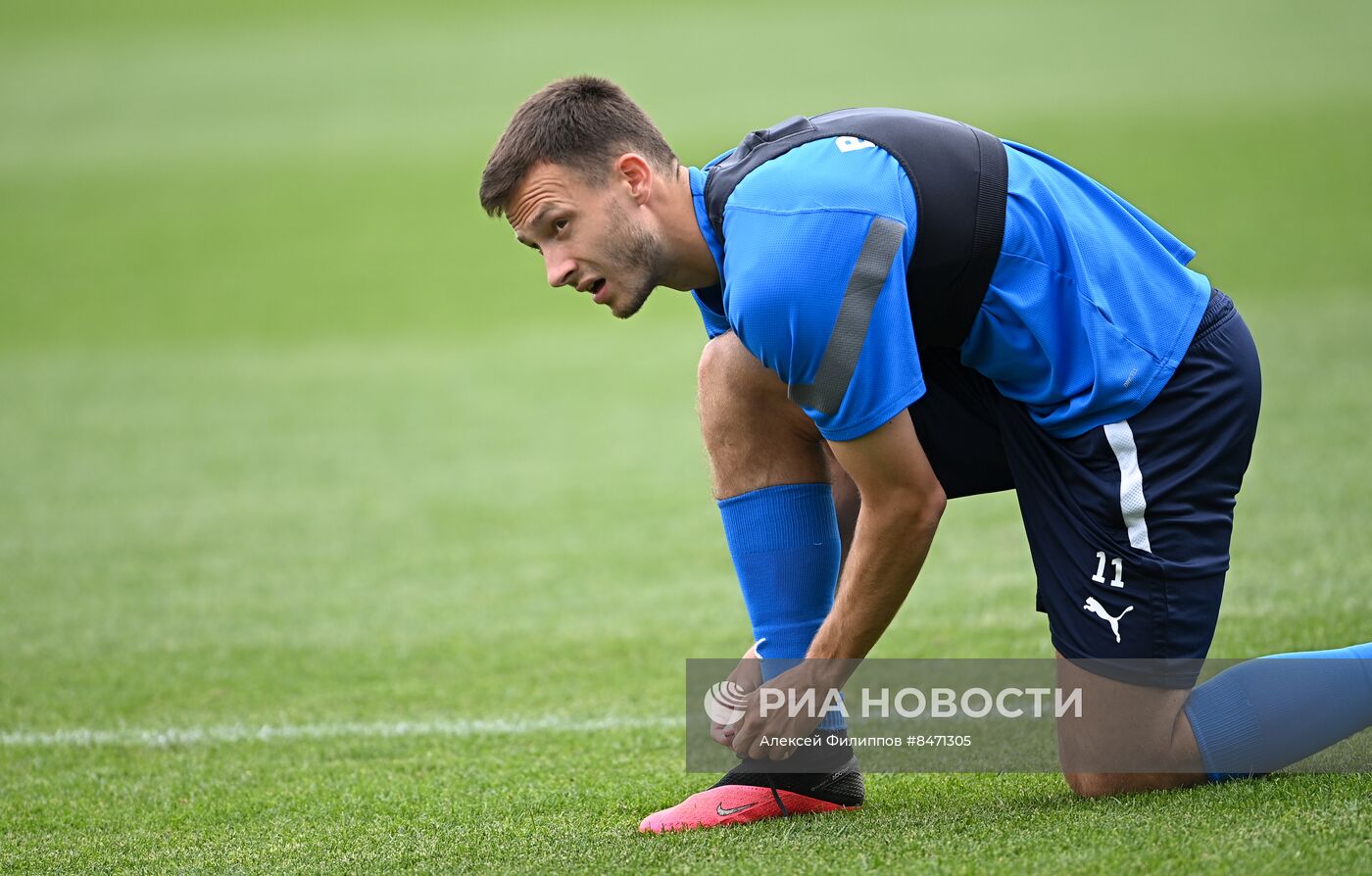 ФК "Динамо" представил нового тренера М. Личку