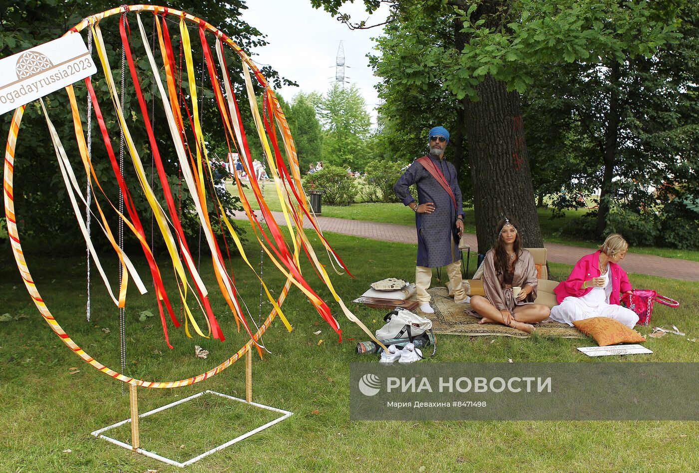 9-й Международный день йоги Yoga Day Russia