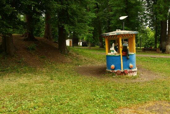 Детская площадка из СССР в Кашине