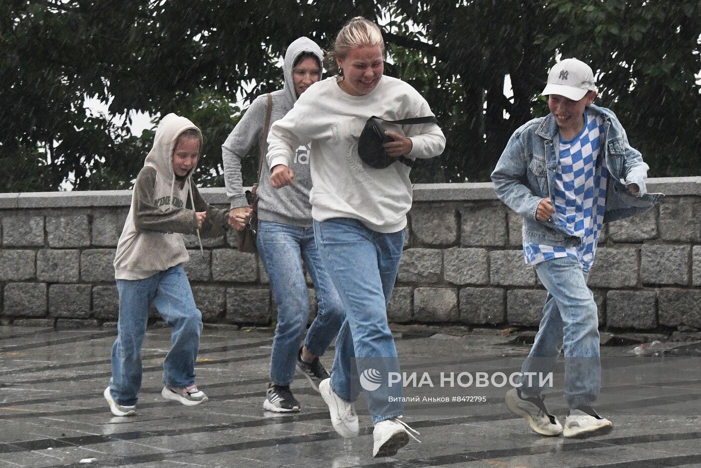 Дождь во Владивостоке