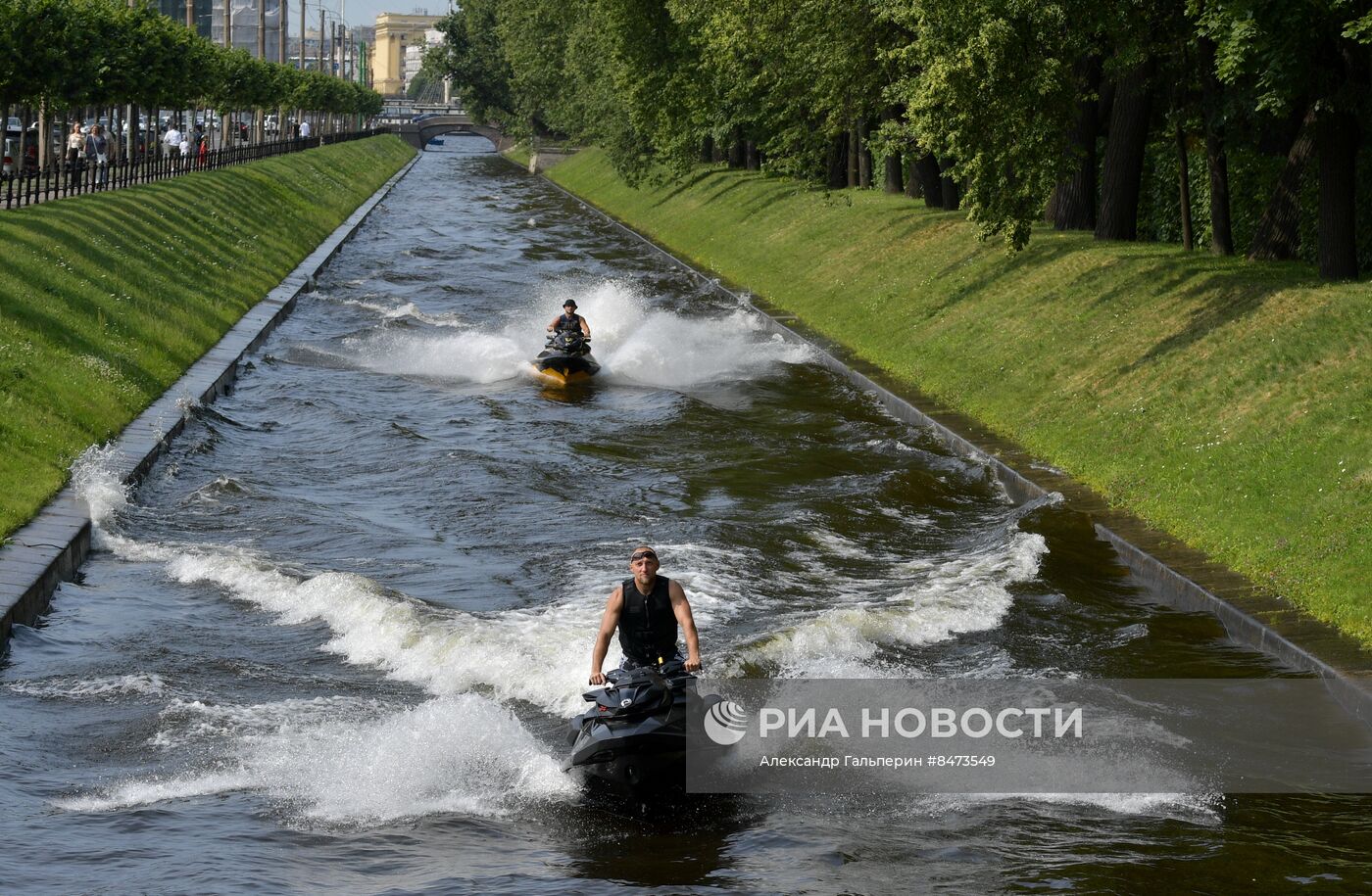 Лето в Санкт-Петербурге