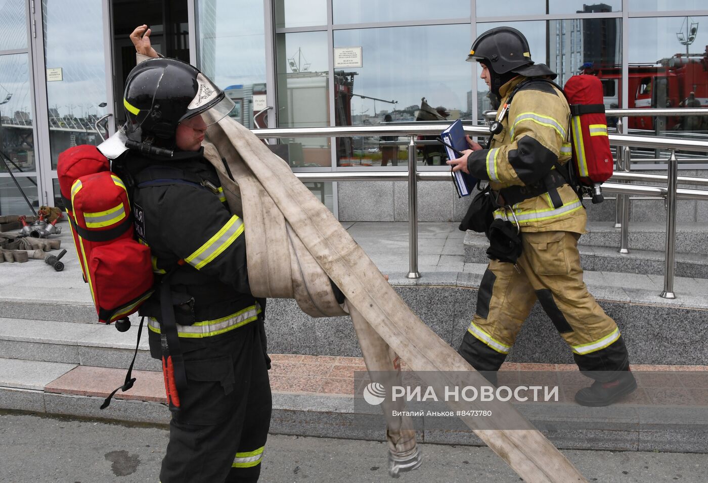 Пожарно-тактические учения в театре Владивостока