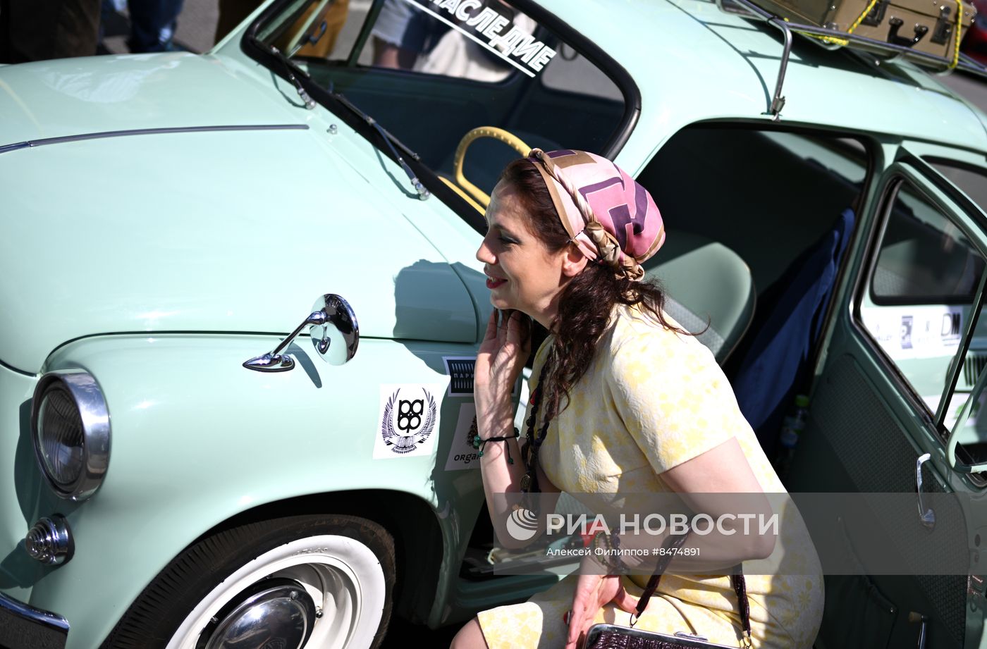 Городской фестиваль "Ретрорейс"
