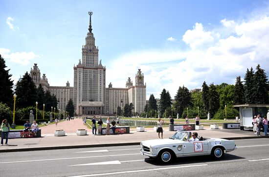 Городской фестиваль "Ретрорейс" 