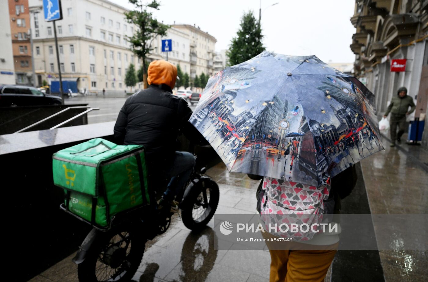 Холодная погода в Москве