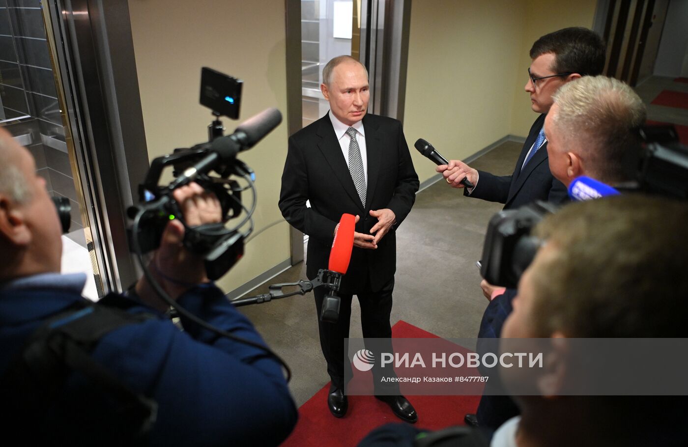 Президент РФ В. Путин ответил на вопрос по зерновой сделке