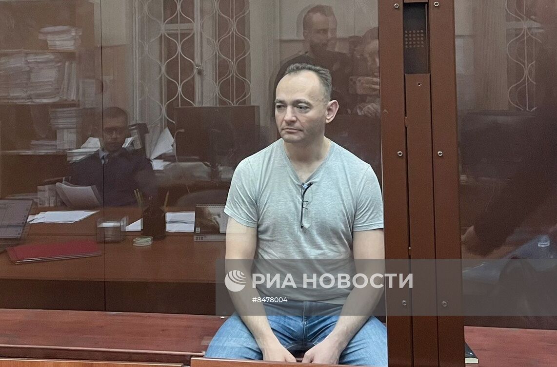 Избрание меры пресечения замглавы Минцифры М. Паршину