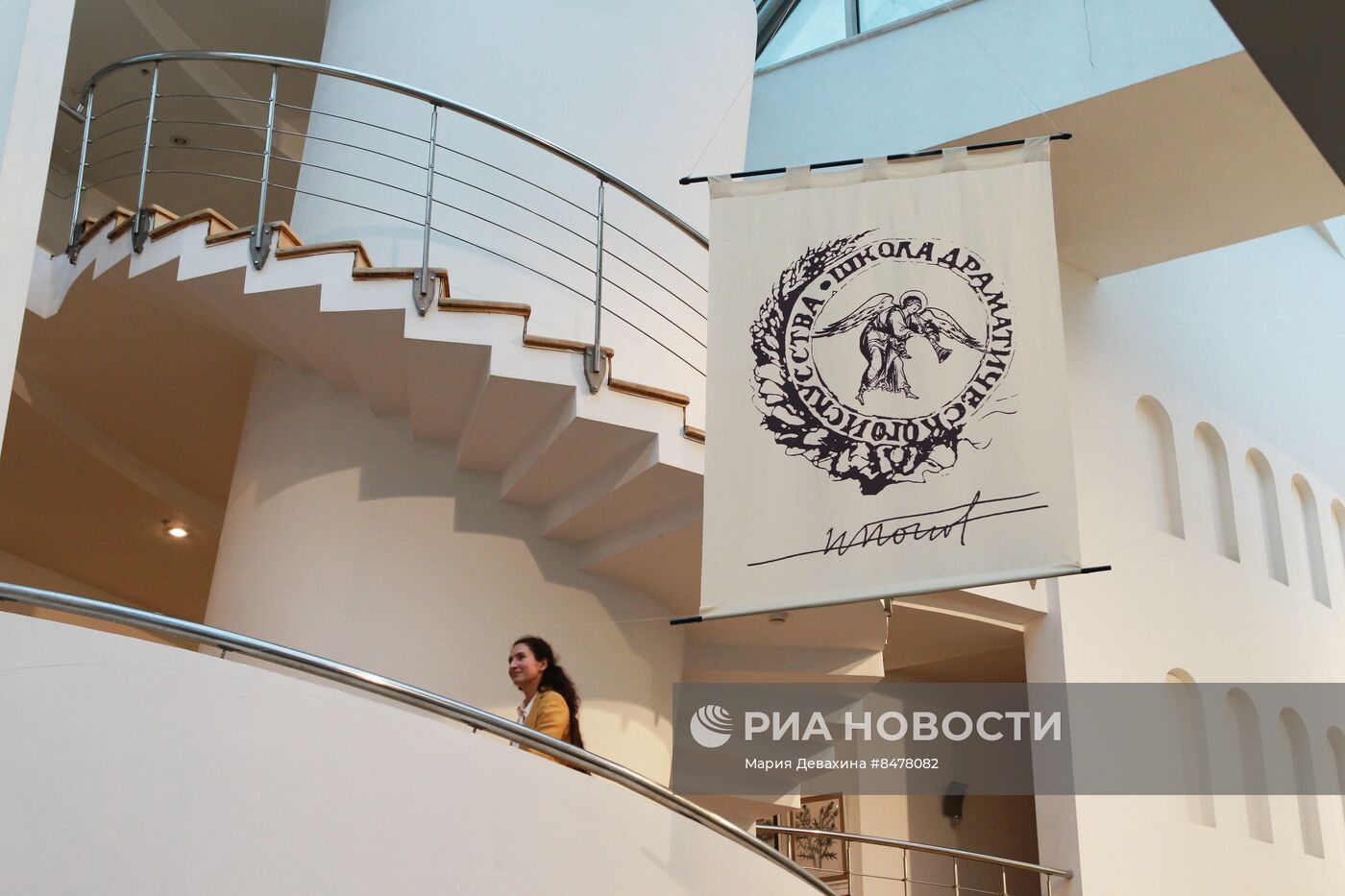 Спектакль "Чехов в 3D в театре "Школа драматического искусства"