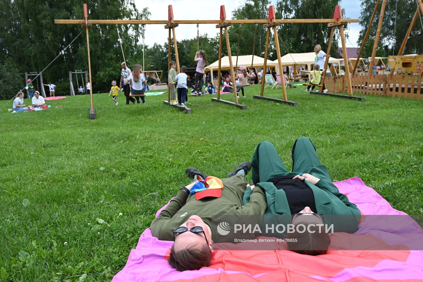 Праздник-фестиваль "День огурца" в Суздале